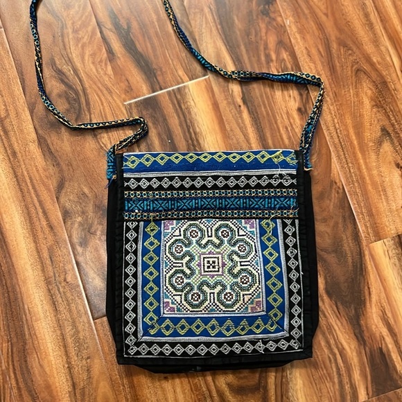 Handbags - Tribal Crossbody Handbag - *Size in pics